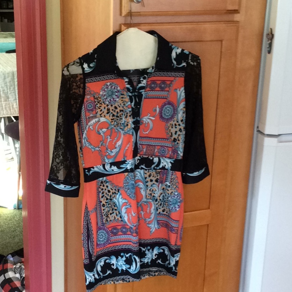 Patterned Mini Dress w/Lace Sleeves